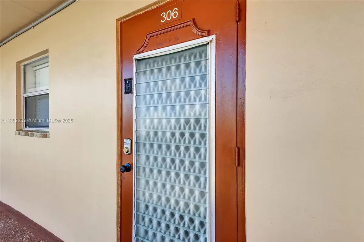 9010 Sunrise Lakes Blvd #306, Sunrise, FL 33322 - Image #1