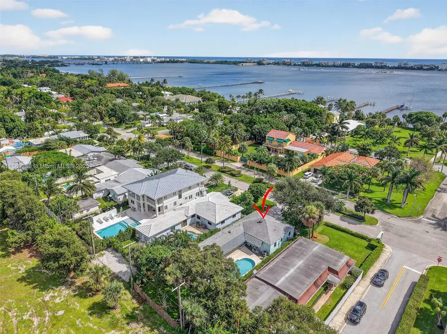 1027 S Palmway, Lake Worth, FL 33460 - Image #3