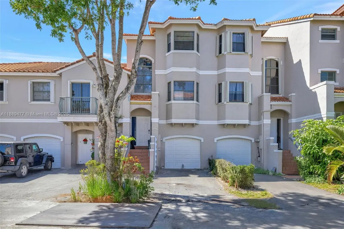 12662 NW 14th St, Sunrise, FL 33323 - Image #1