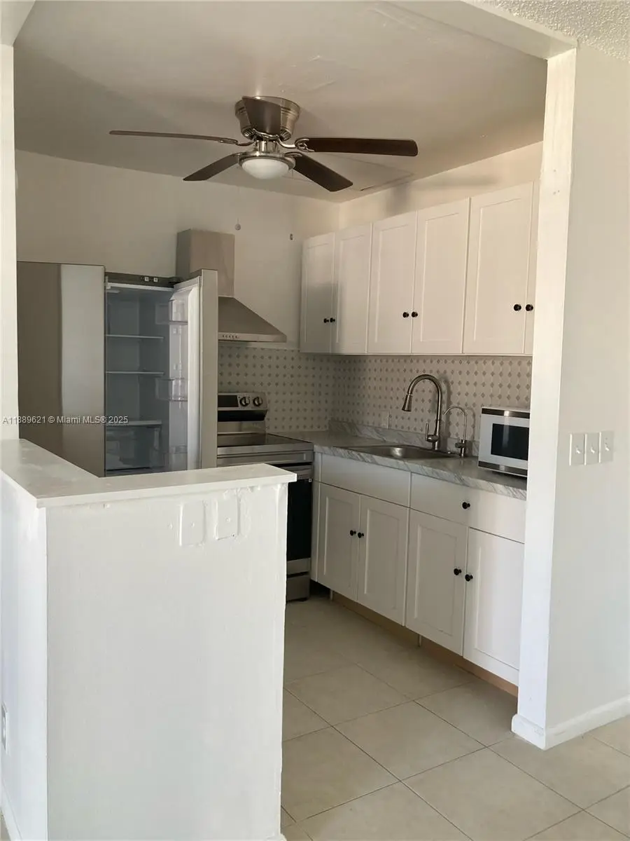 157 Fanshaw D #157, Boca Raton, FL 33434 - Image #3