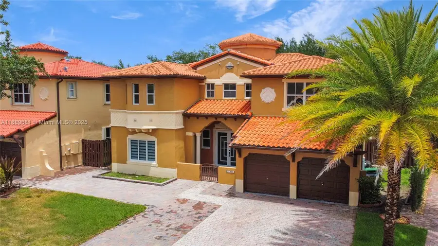 15445 SW 26th Ter, Miami, FL 33185 - Image #2