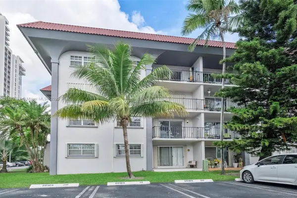 8107 SW 72nd Ave #201E, Miami, FL 33143