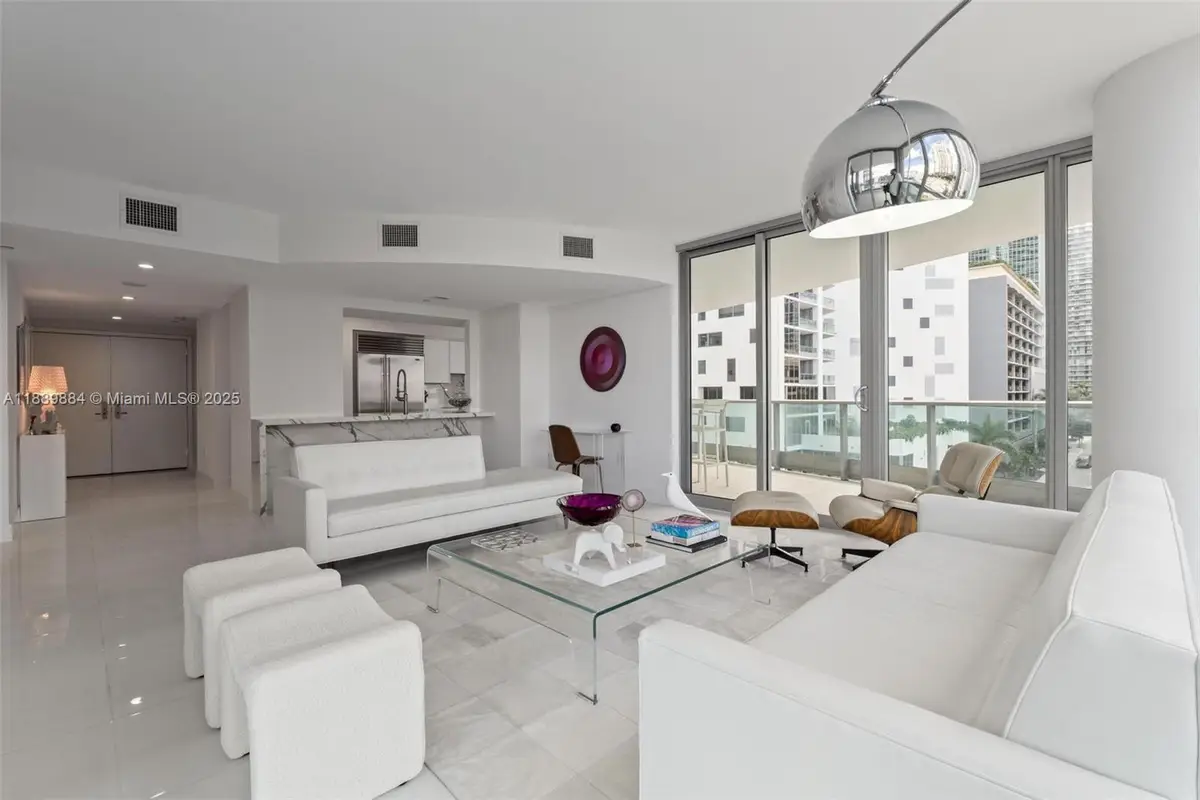 1331 Brickell Bay Dr #502, Miami, FL 33131 - Image #1