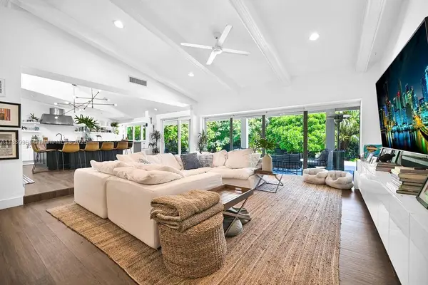 7761 SW 170th St, Palmetto Bay, FL 33157