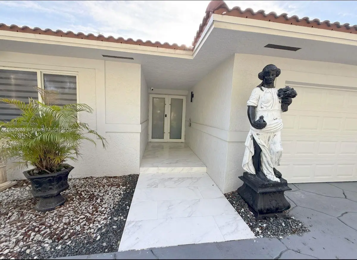 16841 NW 80th Ct, Miami Lakes, FL 33016 - Image #1