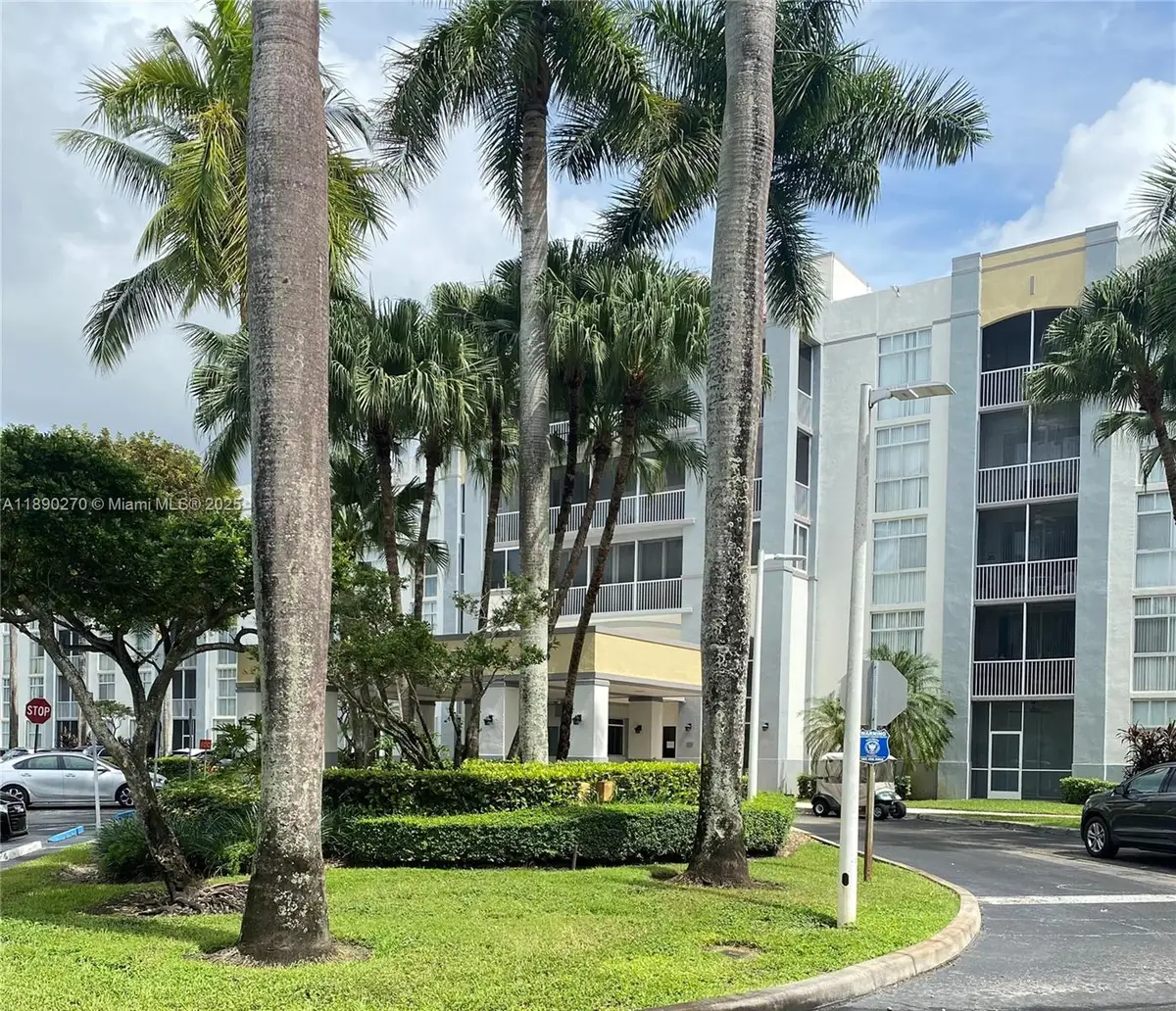 9725 NW 52nd St #522, Doral, FL 33178 - Image #1