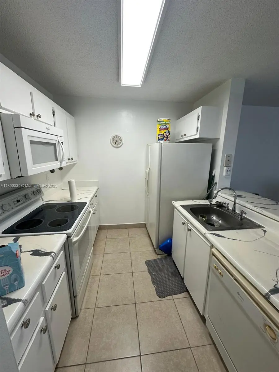 1527 W Meadows Cir W #1527, Boynton Beach, FL 33436 - Image #3