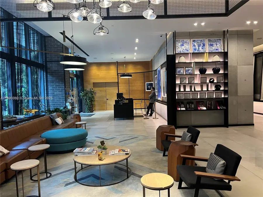 121 NE 34th St #1610, Miami, FL 33137 - Image #3