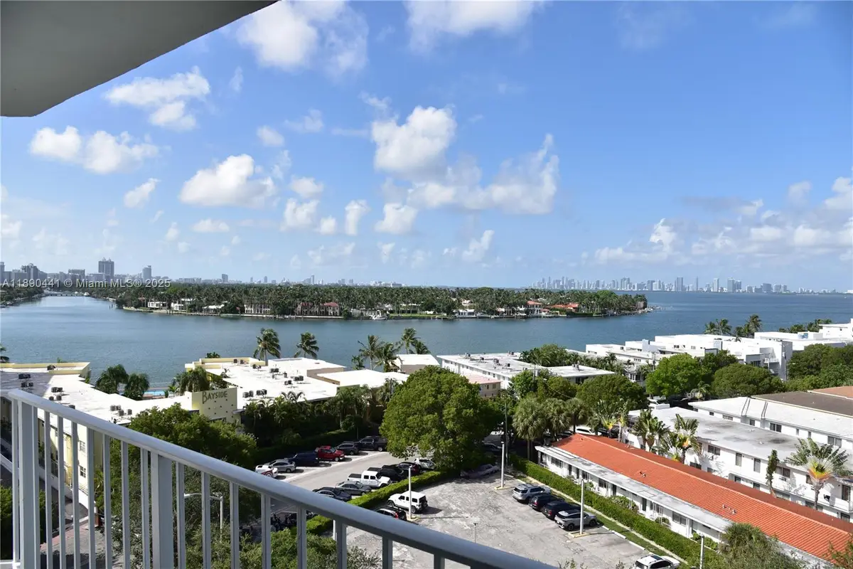 6900 Bay Dr #9D, Miami Beach, FL 33141 - Image #1