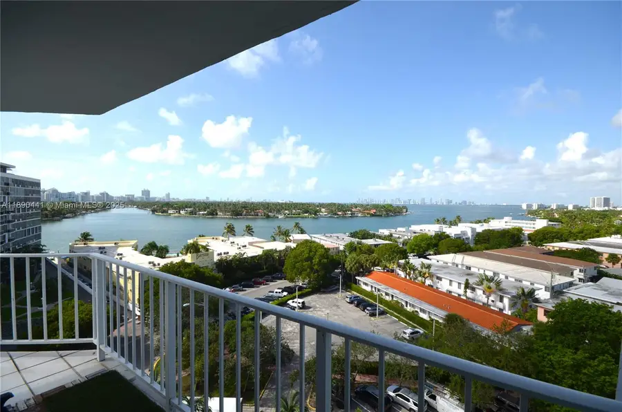 6900 Bay Dr #9D, Miami Beach, FL 33141 - Image #2