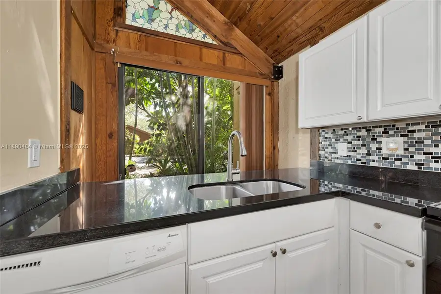 6161 NW 31st Ter, Fort Lauderdale, FL 33309 - Image #3