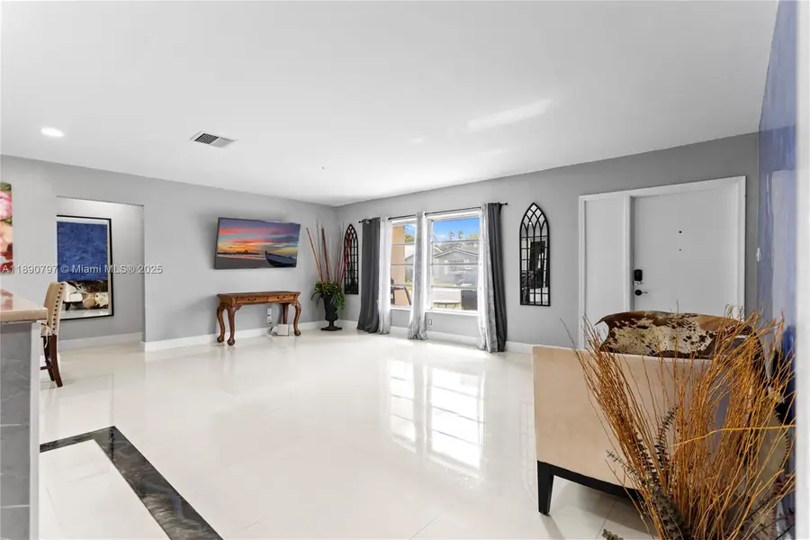 8517 NW 57th Ct, Tamarac, FL 33321 - #3