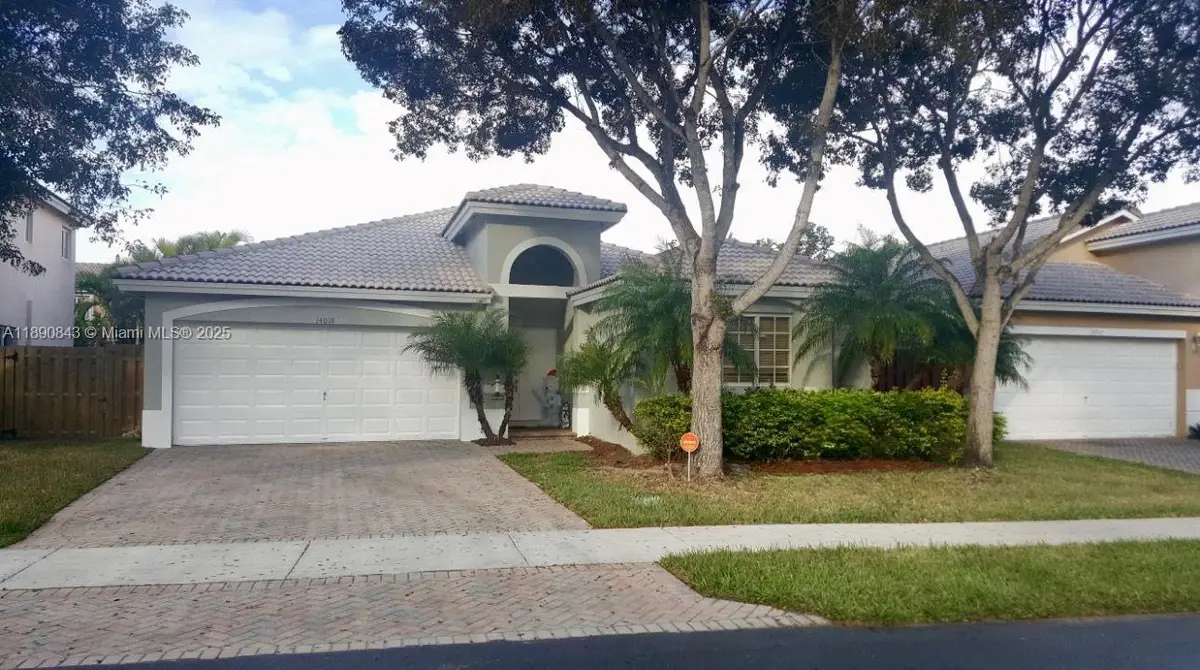 14018 SW 155th Ct, Miami, FL 33196 - Image #1