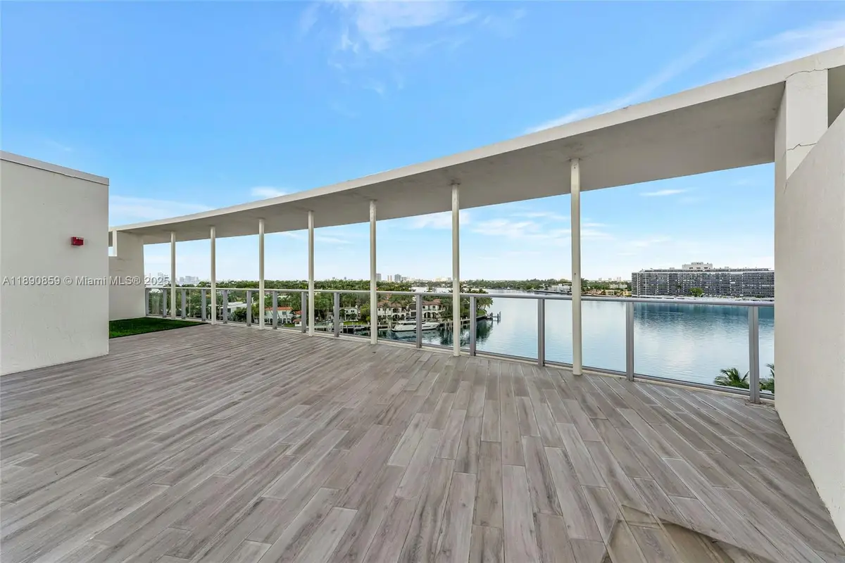 6620 Indian Creek Dr #PH711, Miami Beach, FL 33141 - Image #1