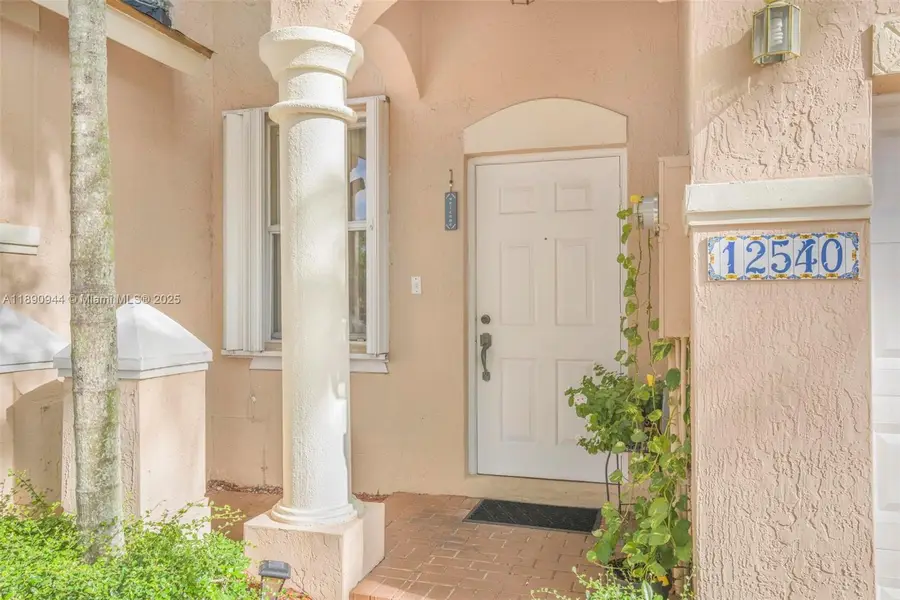 12540 SW 125th St, Miami, FL 33186 - Image #2