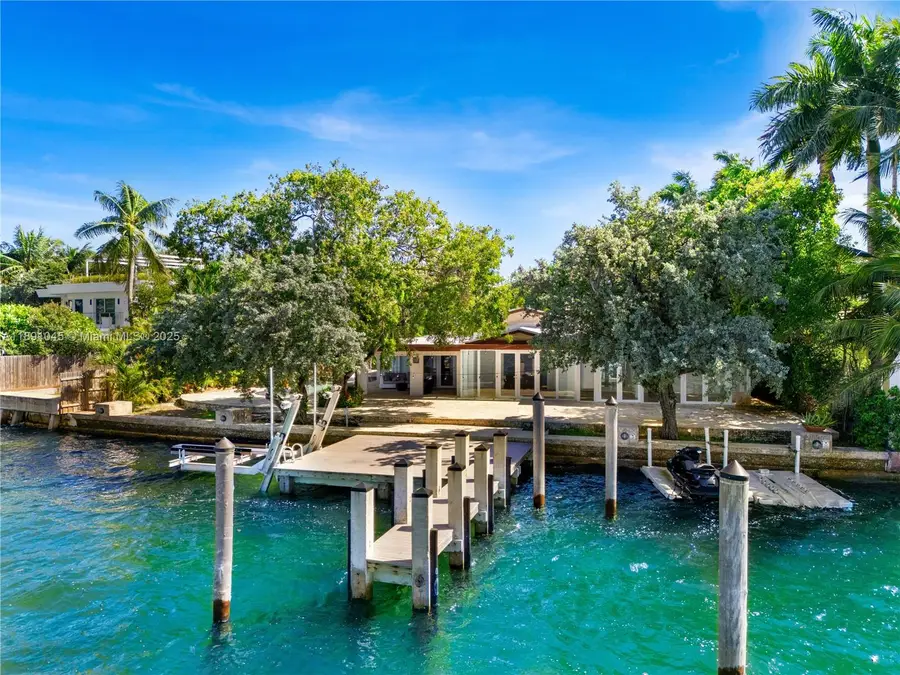 444 W Rivo Alto Dr, Miami Beach, FL 33139 - Image #3