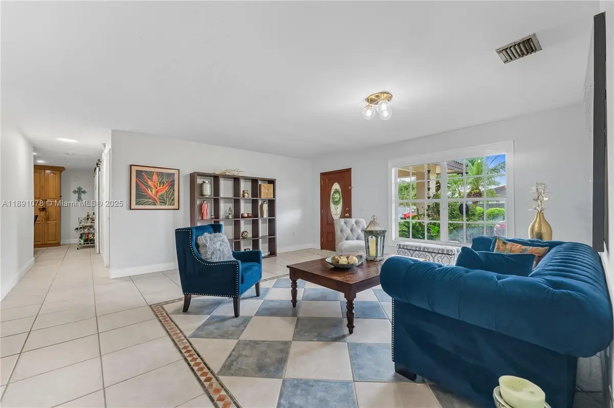 13200 SW 43rd St, Miami, FL 33175 - Image #1