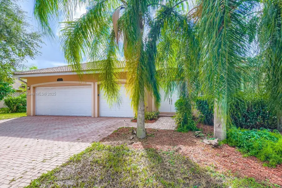 5324 SW 148th Ave, Miramar, FL 33027 - Image #2