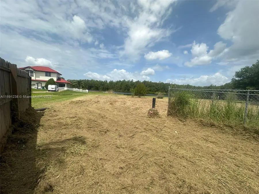 114 Talavera Ln, Kissimmee, FL 34758 - Image #2