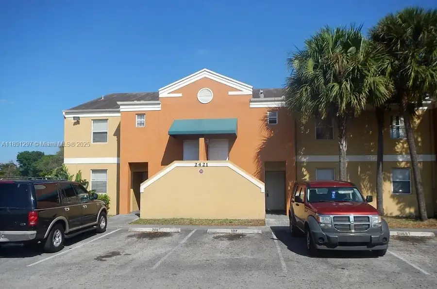 2421 NW 56th Ave #2-102, Lauderhill, FL 33313 - Image #2