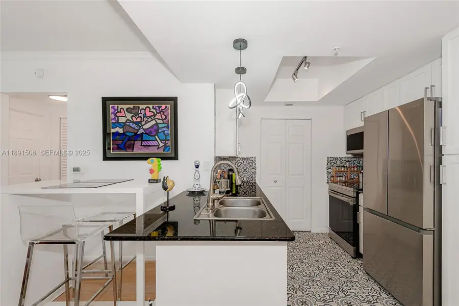 2000 N Bayshore Dr #907, Miami, FL 33137 - Image #3