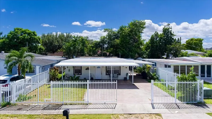 5728 SW 39th St, West Park, FL 33023 - Image #3