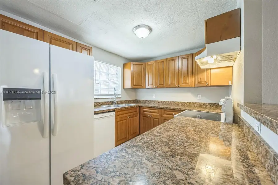 2515 N 66th Ave, Hollywood, FL 33024 - #3