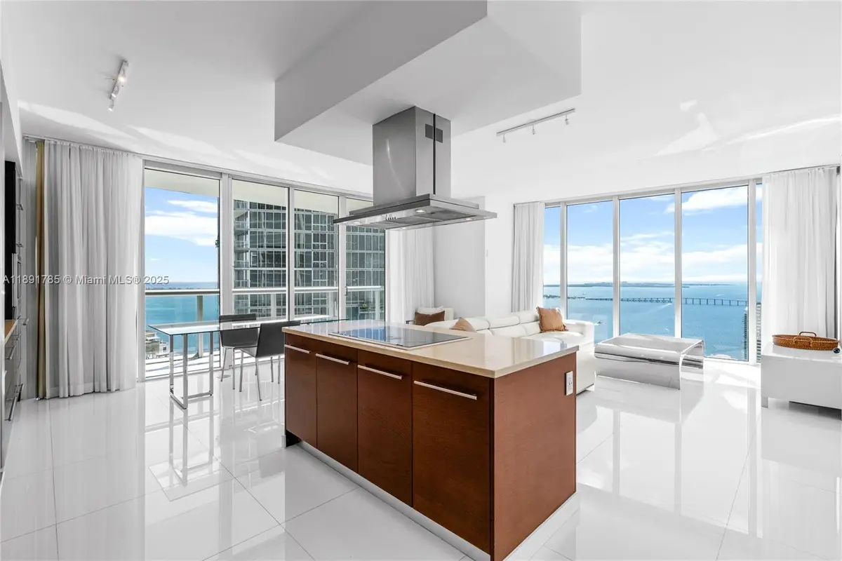 485 Brickell Ave #4410, Miami, FL 33131 - Image #1