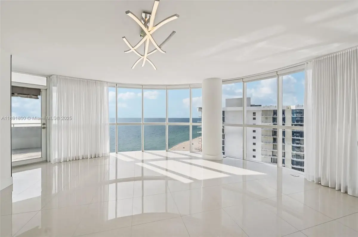 6301 Collins Ave #2203, Miami Beach, FL 33141 - Image #1