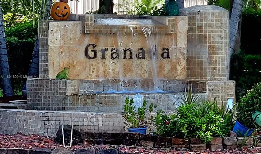 2003 Granada Dr #E4, Coconut Creek, FL 33066 - Image #2