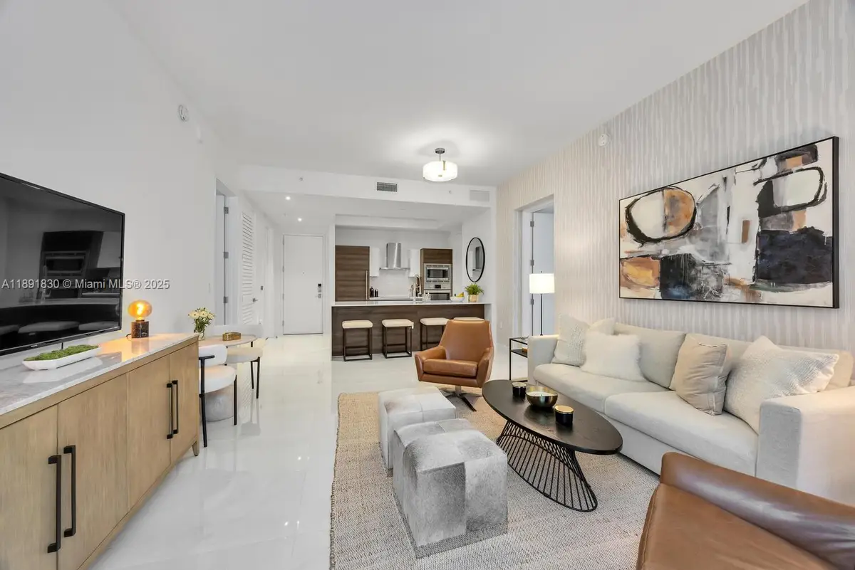 301 Altara Ave #419, Coral Gables, FL 33146 - Image #1