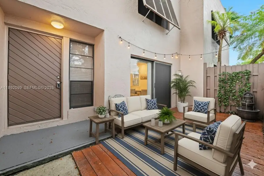 1178 NW 122nd Terrace, Pembroke Pines, FL 33026 - Image #2