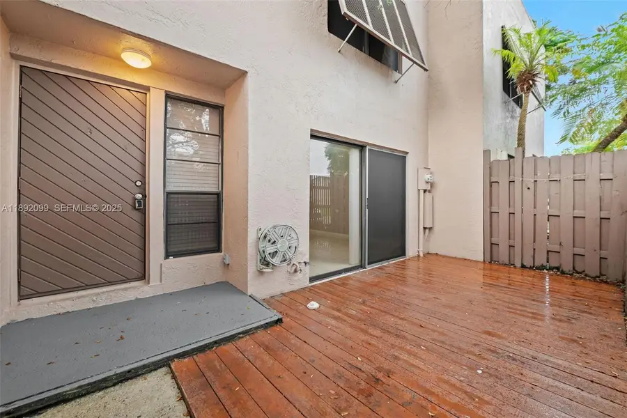 1178 NW 122nd Terrace, Pembroke Pines, FL 33026 - Image #3