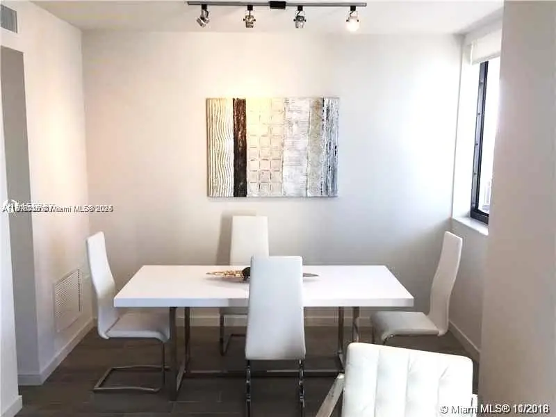 999 SW 1st Ave #2115, Miami, FL 33130 - Image #2