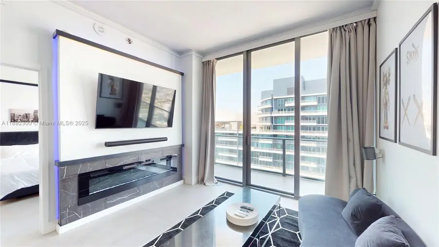 1300 S Miami Ave #PH5209, Miami, FL 33130 - Image #3