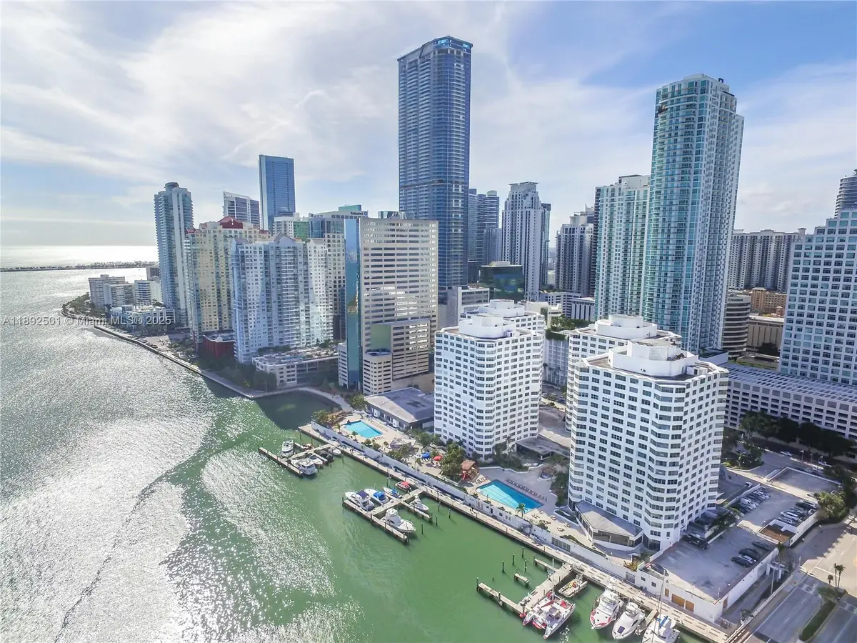 801 Brickell Bay Dr #1961, Miami, FL 33131 - Image #1