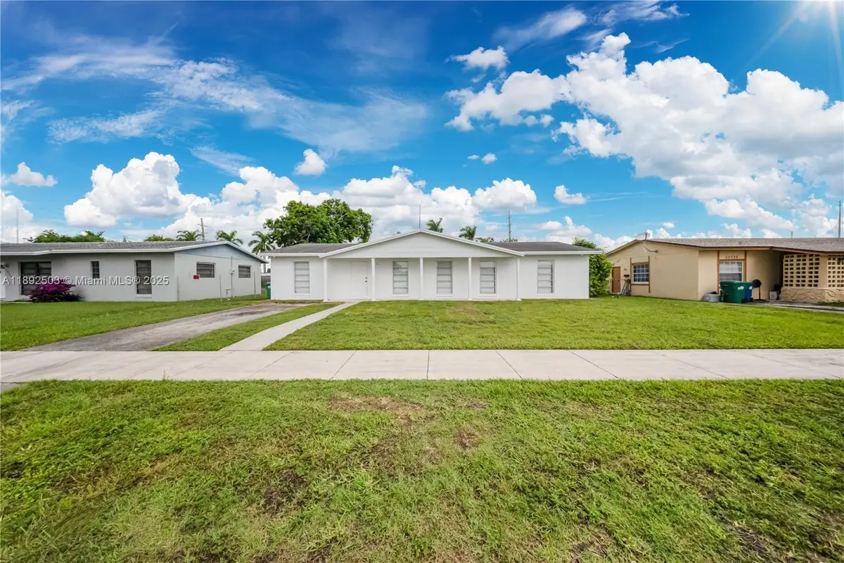 10745 SW 152nd Ter, Miami, FL 33157 - Image #1