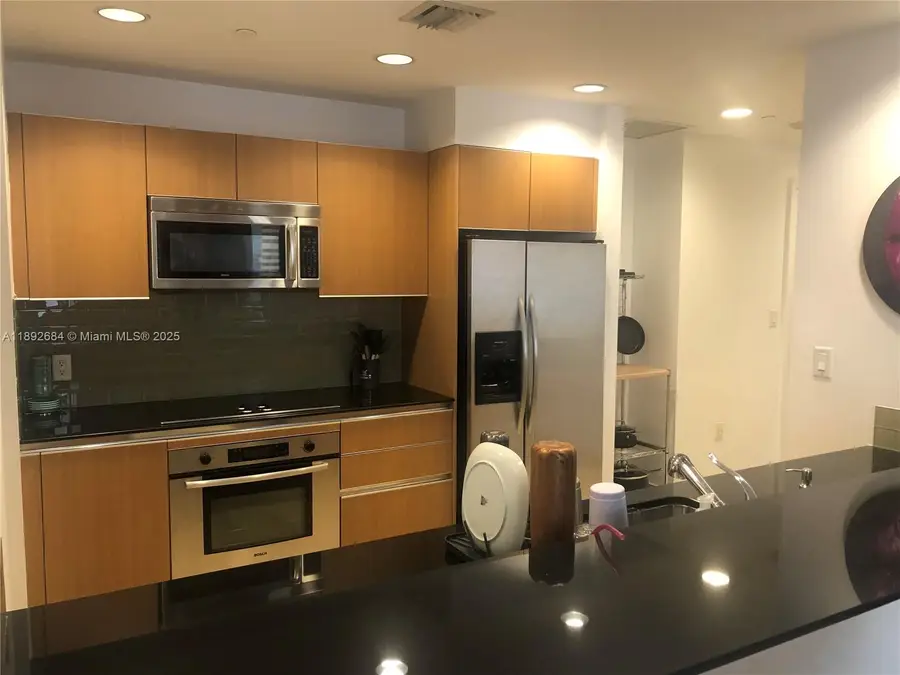 1050 Brickell Ave #2910, Miami, FL 33131 - Image #3