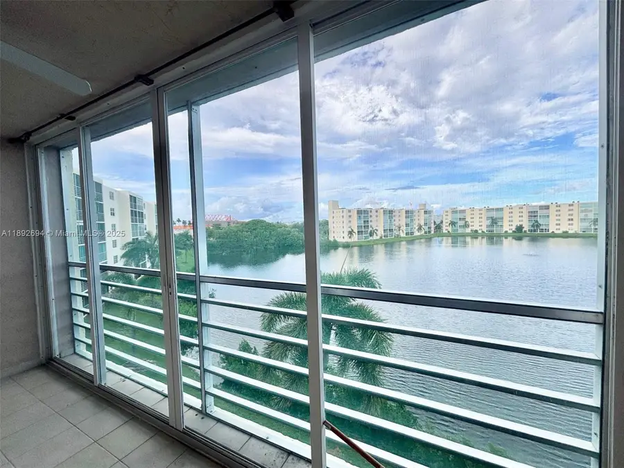 141 SE 3rd Ave #402, Dania Beach, FL 33004 - Image #3