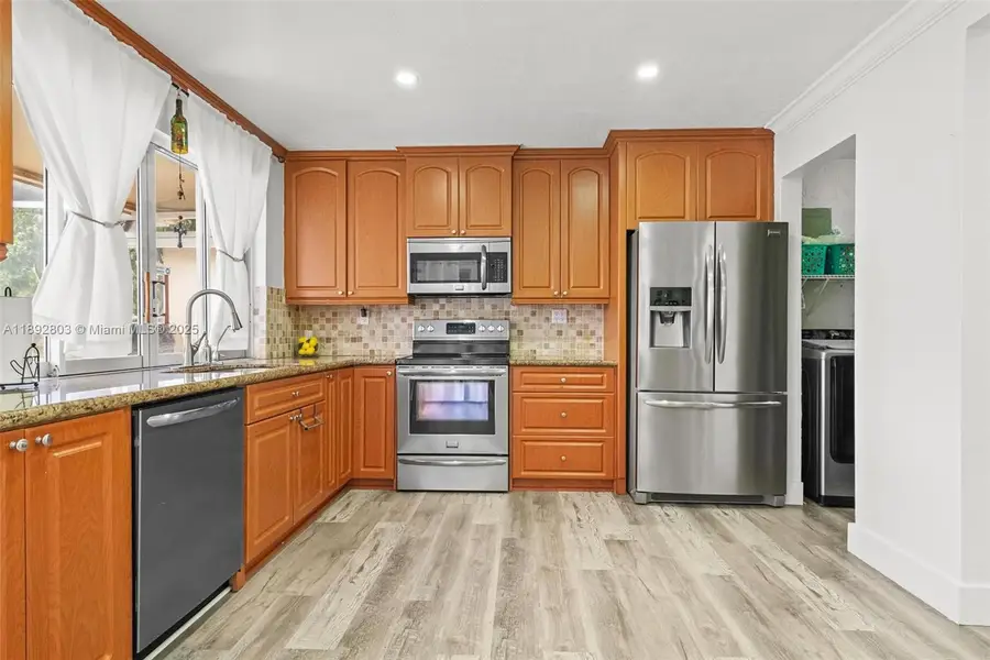 9200 NW 21st Mnr, Sunrise, FL 33322 - Image #3