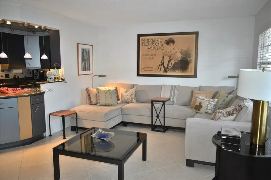 2011 Cornwall #A, Boca Raton, FL 33434 - Image #3