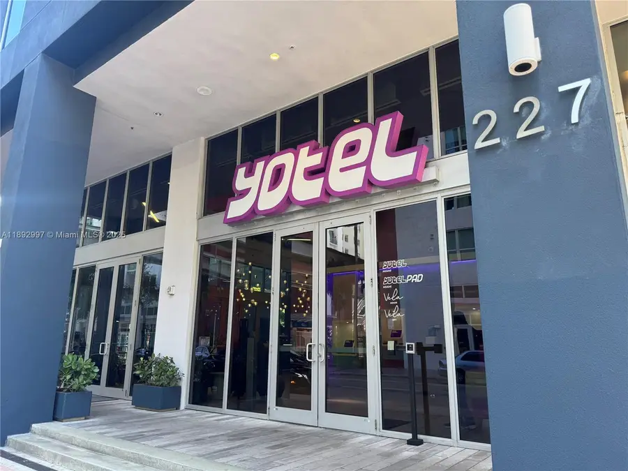 227 NE 2nd St #2105, Miami, FL 33132 - #2