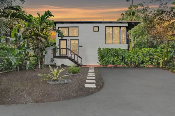 6605 SW 55th Ln, South Miami, FL 33155