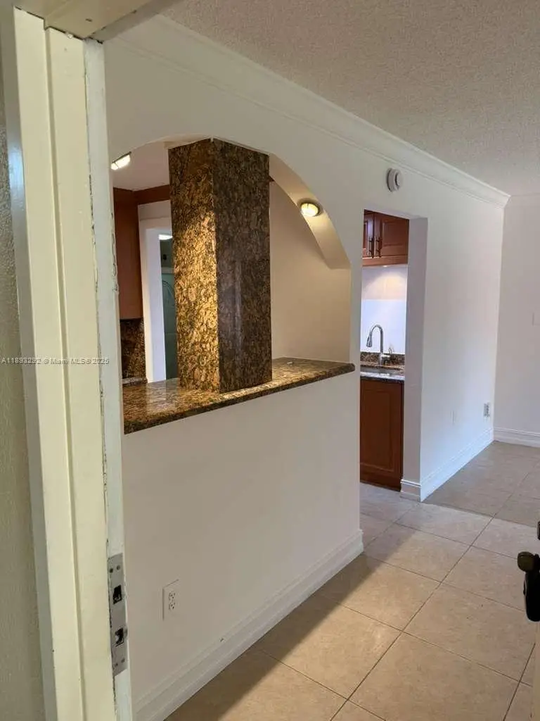 7000 NW 186th St #4-129A, Hialeah, FL 33015 - Image #2