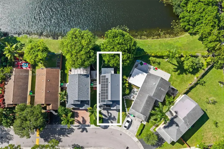 139 SW 159th Way, Sunrise, FL 33326 - #2