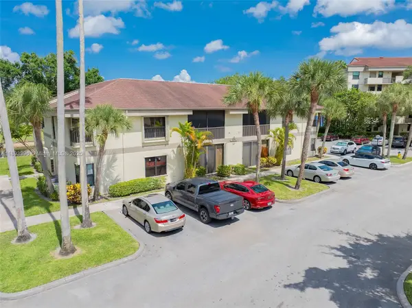 2888 S Carambola Cir S #2079, Coconut Creek, FL 33066