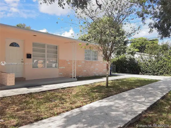 412 SW 10 St, Hallandale Beach, FL 33009