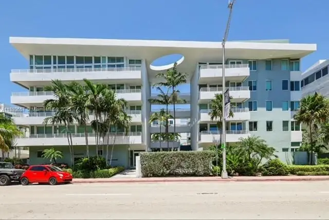 7800 Collins Ave #203, Miami Beach, FL 33141 - Image #1