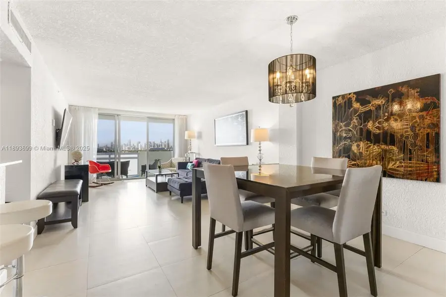 1500 Bay Rd #1122S, Miami Beach, FL 33139 - Image #2