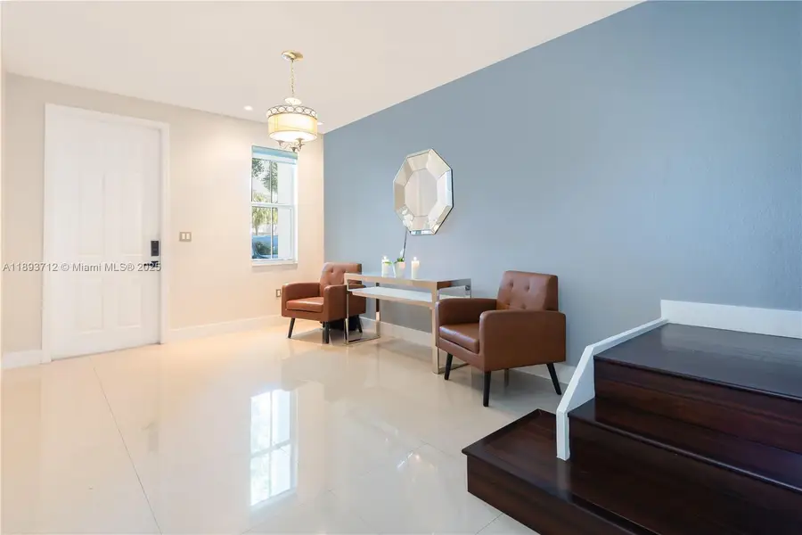 10742 NW 74th Ln, Doral, FL 33178 - Image #2